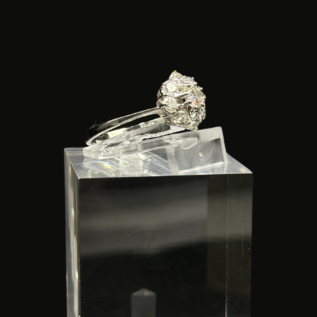 Flower Ring 14K With Natural Diamonds